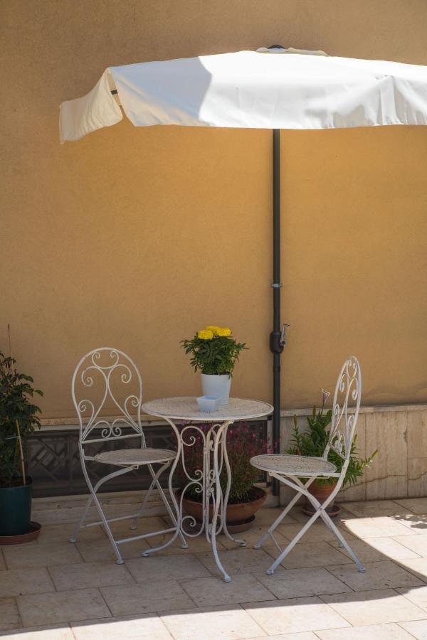 Di Fiore In Fiore Lt Conversano Buitenkant foto